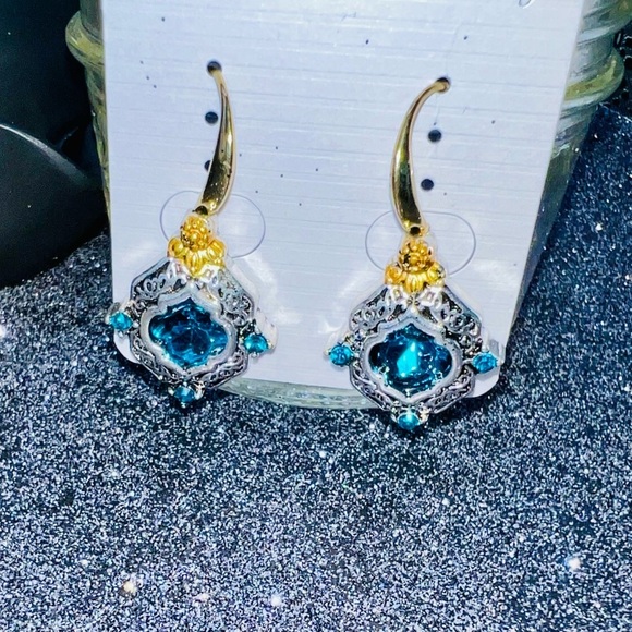 New Palace Blue Crystal Gold/Silver Tone Alloy Dangle Earrings Vintage Style - Picture 9 of 16